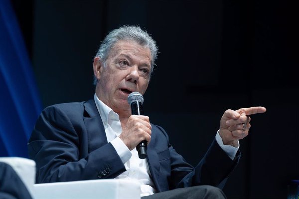 Juan Manuel Santos pide 