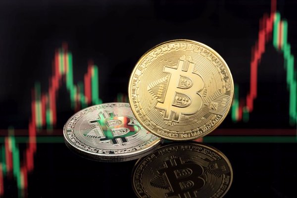 El bitcoin se dispara un 5% y supera los 66.000 dólares, por las dudas en torno a China