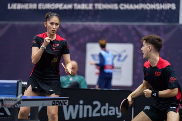 Juan Pérez y Sofía-Xuan Zhang rozan la clasificación para el cuadro final de dobles mixto en el Europeo