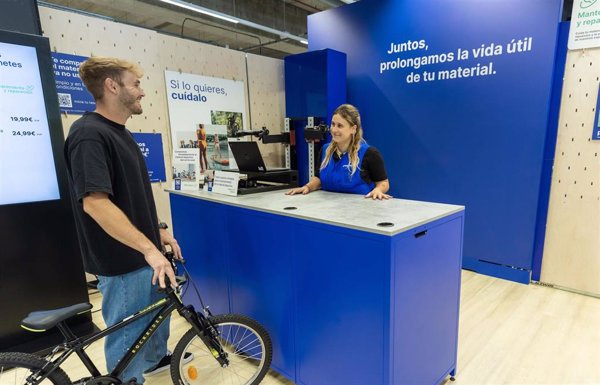 Decathlon lanza un programa de recompra de material deportivo con pago vía transferencia bancaria