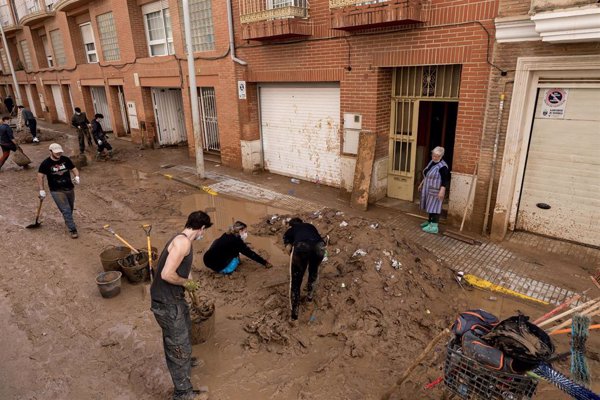 Temporal-Sanidad descarta una campaña de vacunación masiva para afectados y hará vigilancia diaria de casos de infección