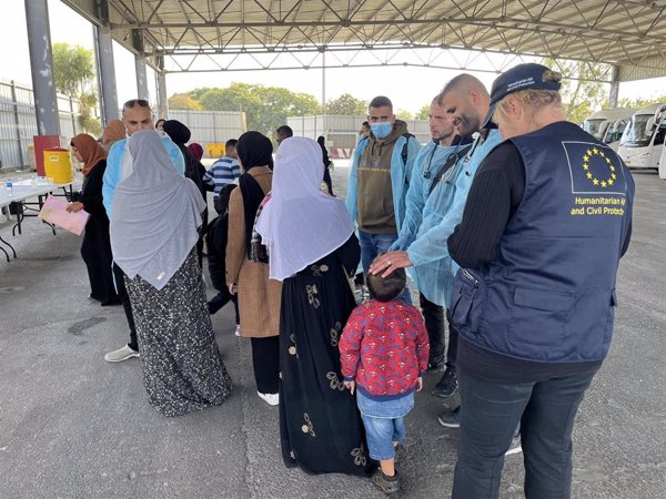 Evacuados a EAU y Rumanía 231 personas, entre enfermos y acompañantes, de la Franja de Gaza