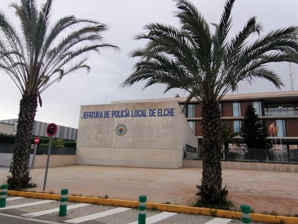 Detenido en Elche (Alicante) por amenazar a menores con arma blanca 