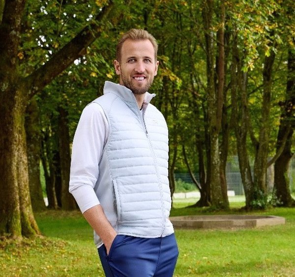 Harry Kane presenta su segunda colección de ropa deportiva con Skechers