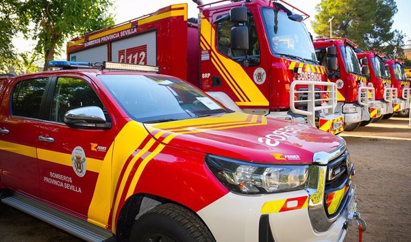 Muere una persona tras sufrir un accidente de tráfico y arder su vehículo en El Palmar de Troya (Sevilla)