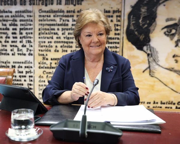 El Tribunal de Cuentas renueva a Enriqueta Chicano como presidenta y a la comisión de gobierno