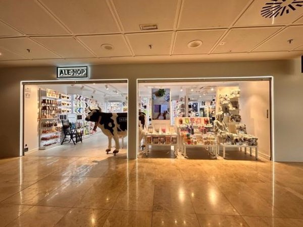 El aeropuerto de Madrid-Barajas estrena nuevos espacios con la apertura de 11 nuevas marcas