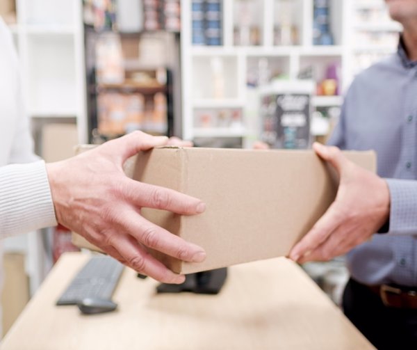 CTT agrupa todos sus puntos de entrega y recogida de paquetes bajo la marca Collectt Express