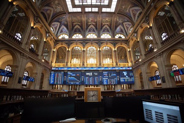 La Bolsa española cerrará seis días en 2025