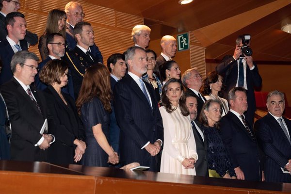 Los Reyes presiden la función de 'Il Trittico' en ABAO Bilbao Opera para conmemorar el centenario de Puccini