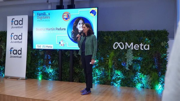 Meta y Fad Juventud lanzan 'Familias Digitales' para ayudar a padres y madres a gestionar conflictos tecnológicos