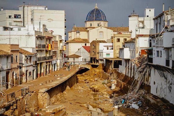 Un 74% de los españoles piensa que en 2025 se darán más fenómenos atmosféricos extremos como la dana, según Ipsos