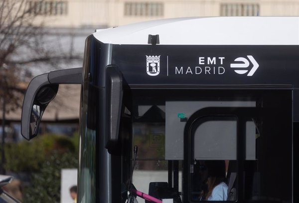 La EMT de Madrid finalizará servicio en Nochebuena a las 20.45H y arrancará en Año Nuevo y Navidad a las 7.15H