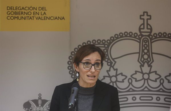 La ministra Mónica García desea una 