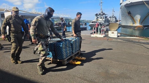 Incautados en Tahití (Polinesia Francesa) 524 kilos de cocaína en un pesquero con base en Vigo