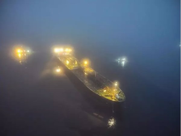 Finlandia retiene a siete tripulantes del petrolero que habría causado daños al cable submarino EstLink 2