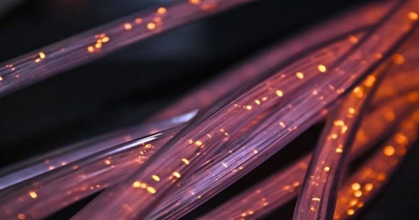 MasOrange y Vodafone España crean la mayor compañía de fibra óptica de Europa