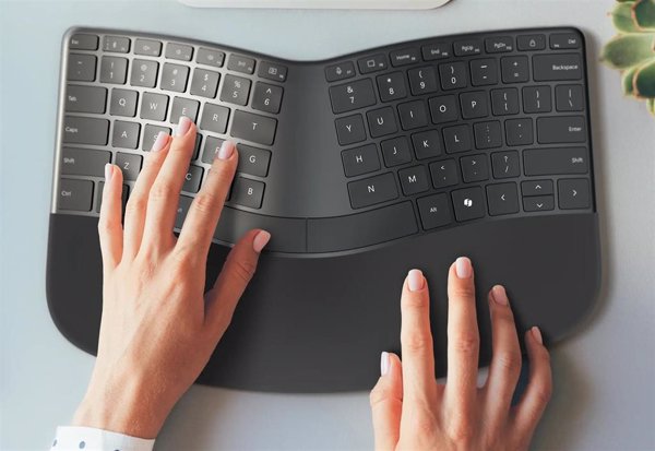 El nuevo teclado ergonómico de Incase ofrece una experiencia de escritura natural y agrega la tecla Copilot