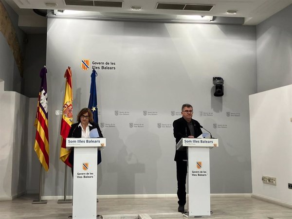 El Govern balear prohíbe las macrogranjas avícolas de más de 160.000 gallinas después de frenar la de Sineu