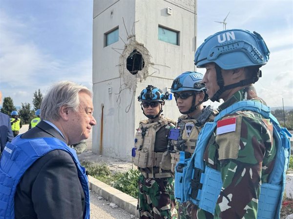 Guterres declara ante el presidente de Líbano todo el respaldo de la ONU a su país tras el alto el fuego