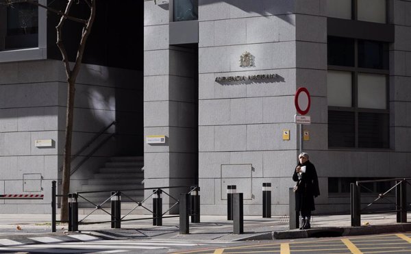 El juez que indaga en supuesta investigación prospectiva a Podemos escucha esta semana a un exalto cargo de la Policía