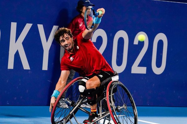 Dani Caverzaschi jugará la final de dobles del Abierto de Australia