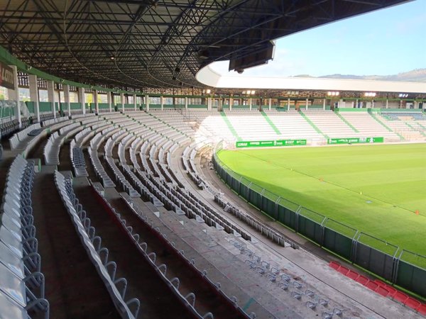 Se aplaza el Racing de Ferrol vs Burgos por la borrasca 'Herminia'