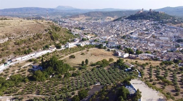 Un total de 21 ayuntamientos de más de 20.000 habitantes, el 5,2%, son
