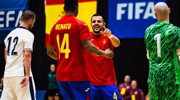 España arrolla a Inglaterra (0-6) en su camino al Europeo