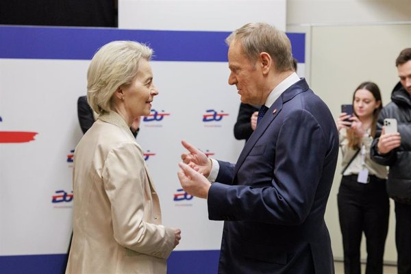 Tusk alega ante Von der Leyen razones de seguridad para no aplicar el acuerdo migratorio y rebajar pacto verde