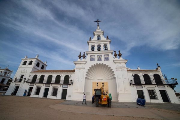 Los profesores de religión de Andalucía peregrinan a El Rocío con motivo del Jubileo de la Esperanza