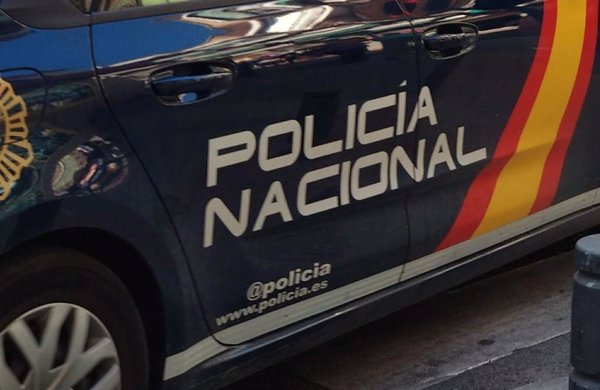 Detenido un hombre por extorsionar a una septuagenaria manipulando su teléfono móvil en Palma