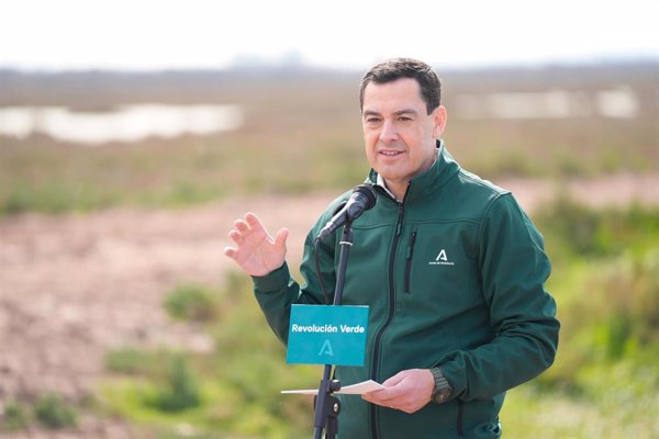 Moreno anuncia la compra de otra finca en entorno de Doñana elevando a 8.700 hectáreas la propiedad de Junta