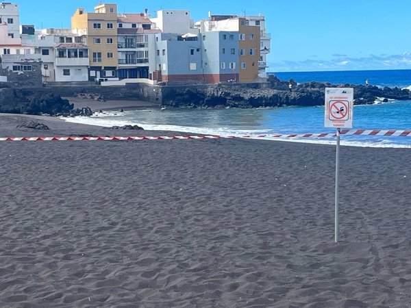 El Gobierno de Canarias prevé eliminar en el primer semestre los vertidos al mar en Playa Jardín (Tenerife)