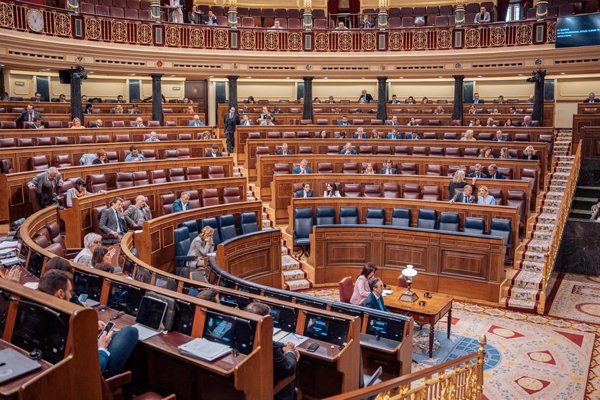 El PSOE defenderá este martes en el Congreso medidas para mejorar la investigación y concienciación sobre la menopausia