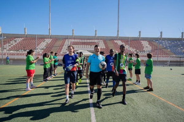 Fundación LaLiga y CEAR celebran un nuevo encuentro con equipos de fútbol para personas refugiadas