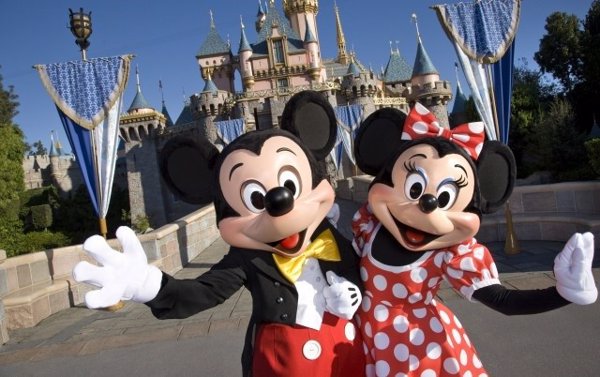 Civitatis se asocia con Disneyland Paris y para vender entradas del parque