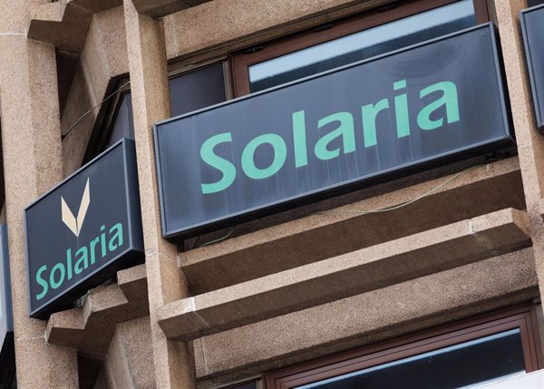 Solaria se dispara más de un 5% tras lograr permiso para conectar 213 MW para 'data centers' en Madrid