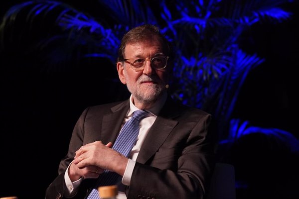 Rajoy advierte del riesgo de que Putin y Trump decidan sobre Ucrania sin contar con Europa y pide más gasto en defensa