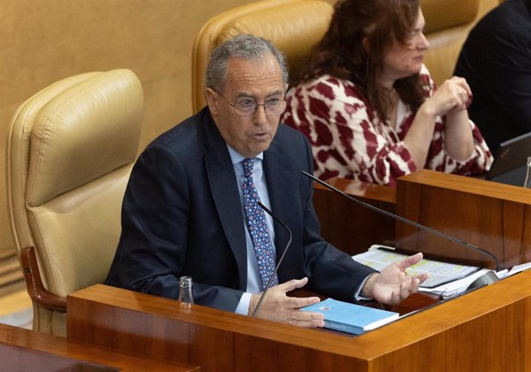 PP-M informa a Sánchez de que su comparecencia en la comisión sobre su mujer se suspende hasta el Consejo de Estado