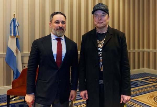 Abascal se reúne con el magnate Elon Musk en Washington y le agradece que devuelva la 