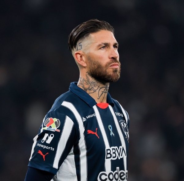 Sergio Ramos debuta con victoria y como capitán en Rayados de Monterrey