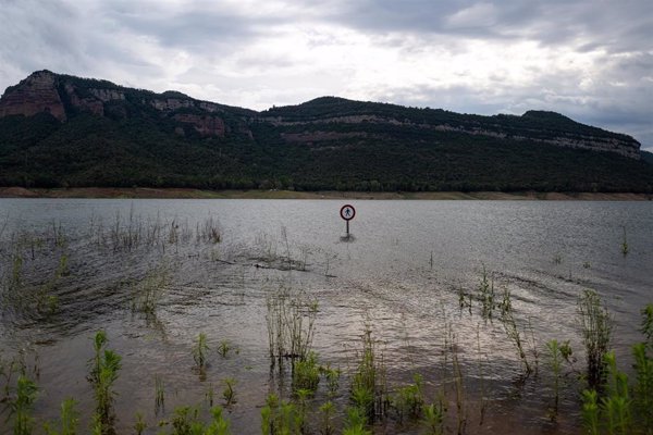 Los embalses pierden un 0,1% en la última semana y se sitúan al 57,8% de su capacidad, con el Segura al 19,5%