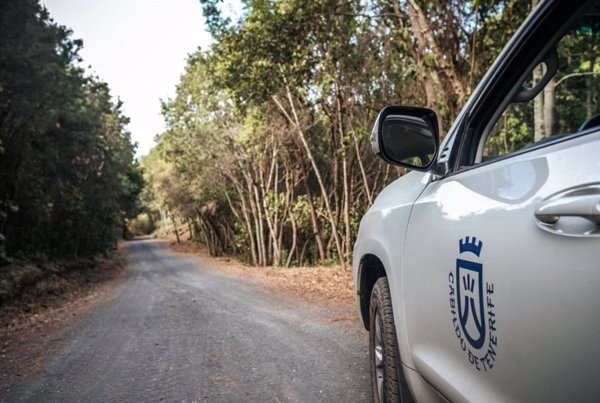 Tenerife desactiva el plan de emergencias y mantiene cerrados los accesos al Teide por La Orotava y La Esperanza