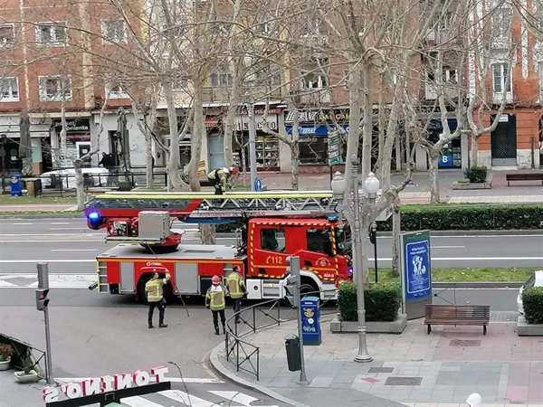 Los Bomberos de Valladolid intervinen en 16 incidencias por el temporal