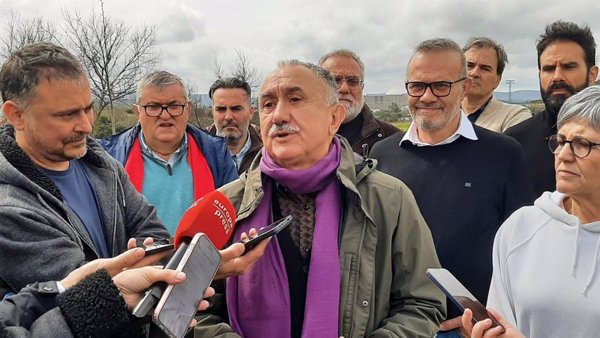 Álvarez (UGT) es partidario de prolongar la vida de las nucleares y cree que el Estado debe recuperar su titularidad