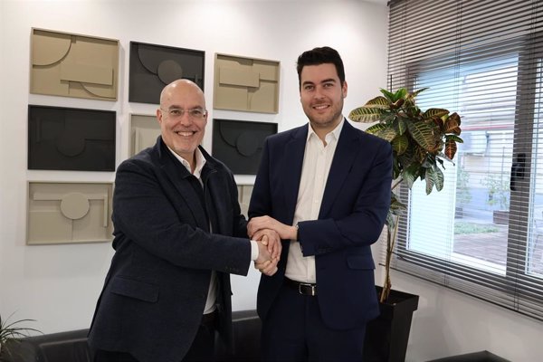 Aedive acuerda con IFMA España impulsar la movilidad eléctrica entre espacios no residenciales