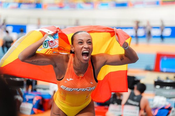 (Previa) Ana Peleteiro busca un complicado doblete en pista cubierta en el Mundial de Nankín