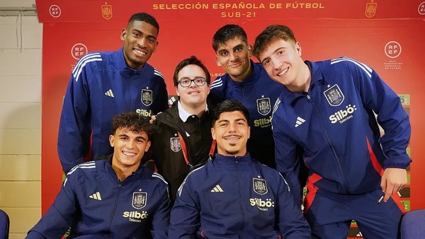 La RFEF aprovechará el España-Chequia Sub-21 para concienciar sobre las personas con Síndrome de Down