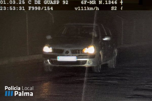 Instruyen diligencias a un conductor por circular a 111 km/h en una calle de Palma limitada a 40